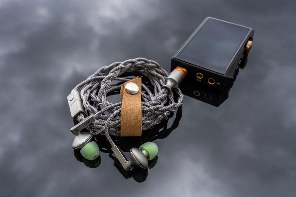 ddHiFi x Moondrop Memory 13mm Planar IEM Review —— On Head-Fi (ID
