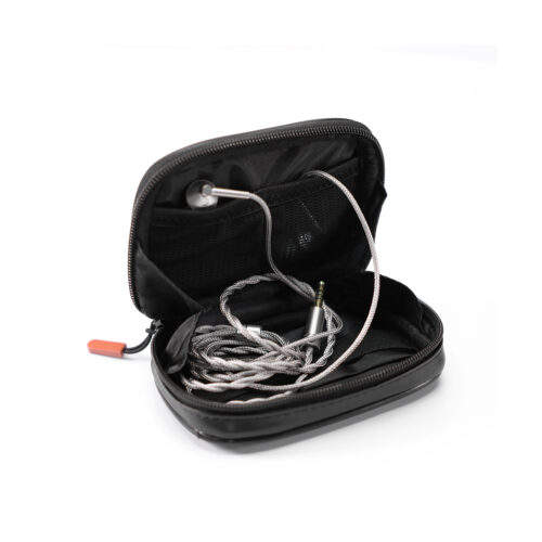 CZ120B-11 CZ120B Retro Cassette-Style Earphones Storage Case